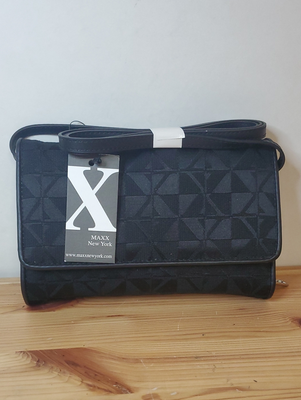 Maxx New York Black Geometric Crossbody Bag D